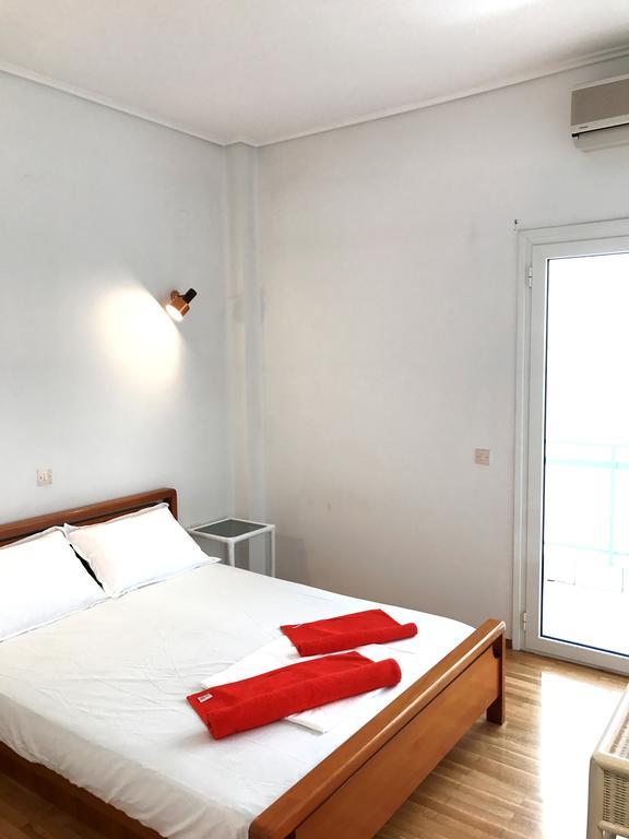 100M From The Beach Cosy Apartment Loutráki Exteriér fotografie